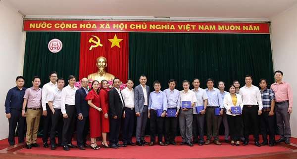 Hàng chục doanh nghiệp CLB Sao vàng Đất Việt cùng đến thăm Gia Lai, Kon Tum để tìm cơ hội đầu tư