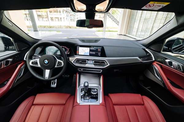 Giá xe BMW X6 ngày 19/11: Đẹp, tiện nghi, giá bán 