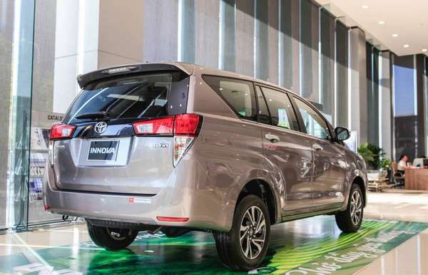 Bảng giá ô tô Toyota Innova 2022 mới nhất ngày 14/11: Cực rẻ lại còn ưu đãi “khủng”