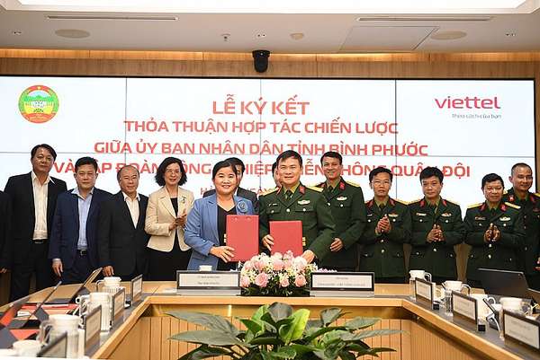 Tập đoàn Viettel và tỉnh Bình Phước tiếp tục hợp tác xây dựng hạ tầng số