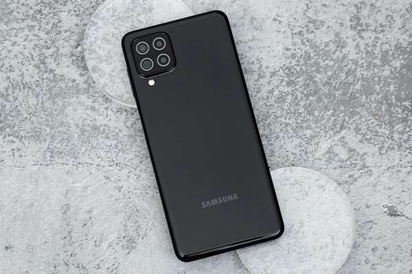 Samsung Galaxy A22 khiến phân khúc tầm trung 