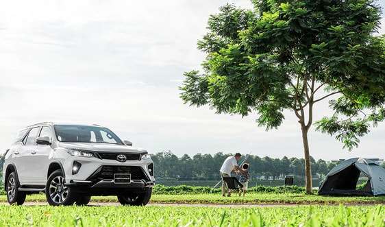 Toyota Việt Nam chính thức giới thiệu Fortuner 2022