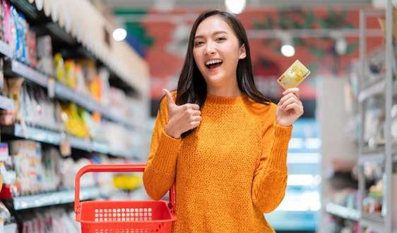 Đổi thẻ từ sang thẻ chip: Tiện lợi, bảo mật cao