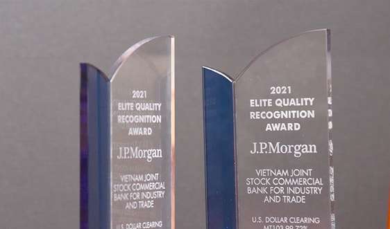 VietinBank đón nhận 2 giải thưởng do JPMorgan trao tặng
