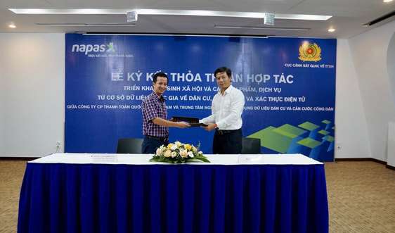 NAPAS và Trung tâm nghiên cứu, ứng dụng dữ liệu dân cư và căn cước công dân, Bộ Công an ký thỏa thuận hợp tác