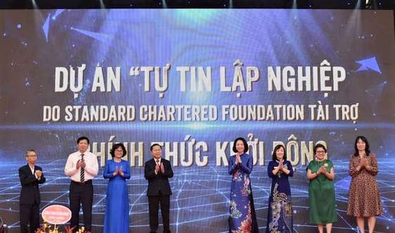 Khởi động dự án “Tự tin lập nghiệp” do Standard Chartered Foundation tài trợ
