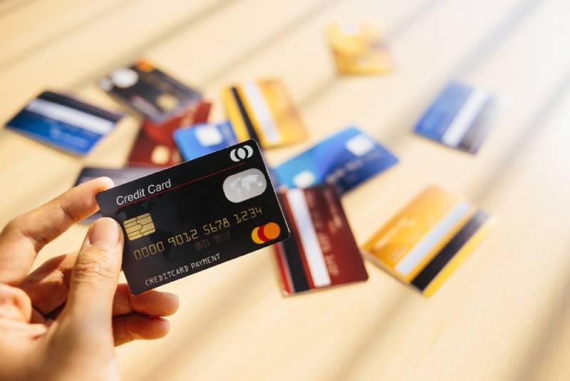 Phát triển thẻ tín dụng nội địa: Đẩy lùi tín dụng đen