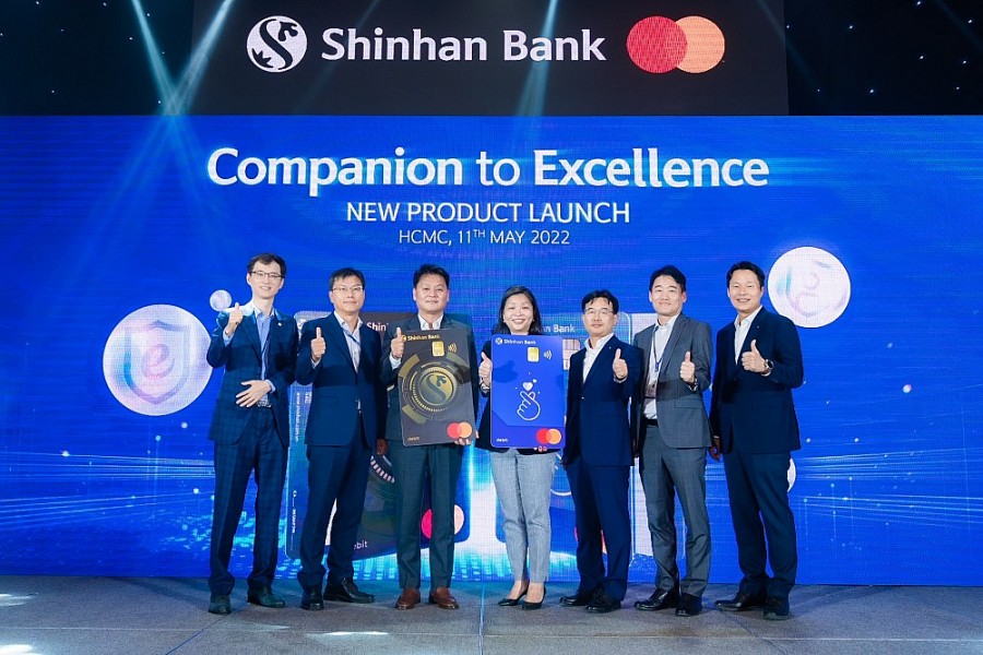Ngân hàng Shinhan ra mắt thẻ ghi nợ tích hợp bảo hiểm giao dịch