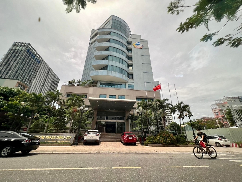 Trụ sở chính Tổng công ty xây dựng công trình giao thông 5 - CTCP tại quận Hải Châu, Đà Nẵng. 