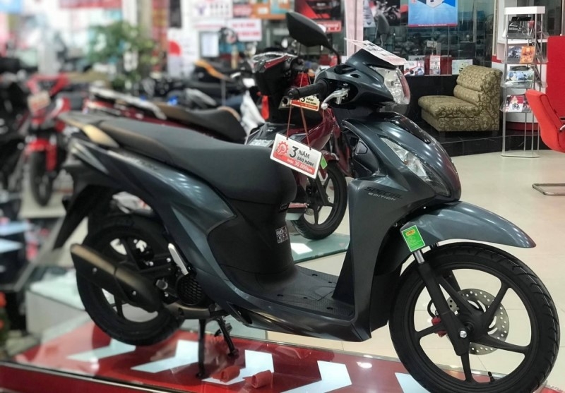 Xe máy tay ga Honda Vision 2022 "át chủ bài" của nhà Honda tại Việt Nam