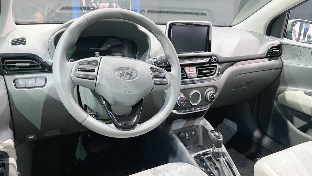 Toyota Vios “thất thần” trước mẫu ô tô Hyundai vừa ra mắt, giá chỉ 391 triệu