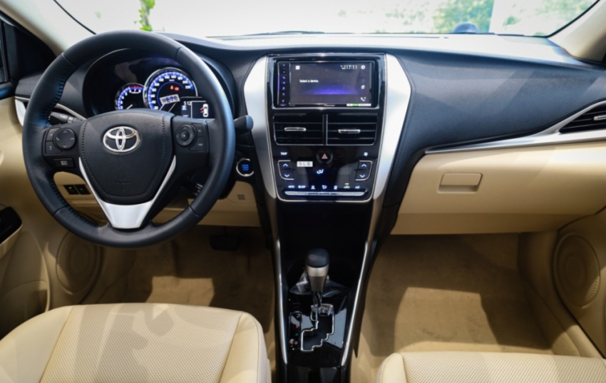 Giá xe Toyota Vios khuyến mại ngập tràn cùng nhiều chương trình hấp dẫn