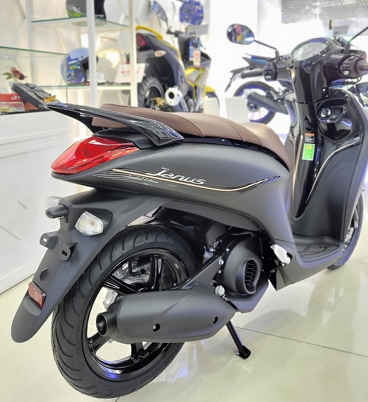 Giá xe máy Yamaha Janus tháng 9/2022: Tiết kiệm nhiên liệu, giá rẻ 
