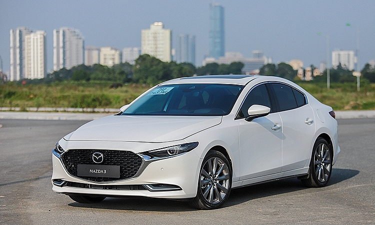 Giá xe Mazda 3 mới nhất tháng 9/2022:  Ưu đãi 50% phí trước bạ