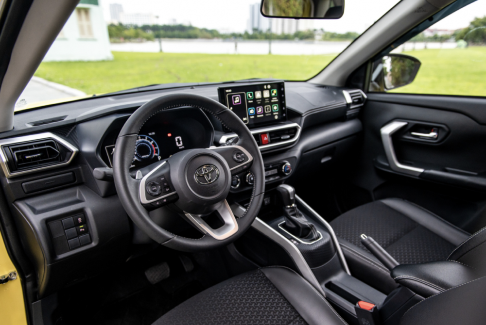 Bảng giá ô tô Toyota Raize mới nhất tháng 9/2022: Quyết “vùi dập” Kia Sonet