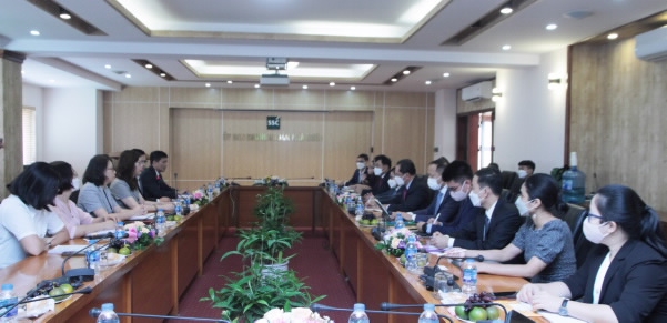 Toàn cảnh buổi đón tiếp đoàn công tác của Bộ Kinh tế - Tài chính và Ủy ban Chứng khoán Campuchia