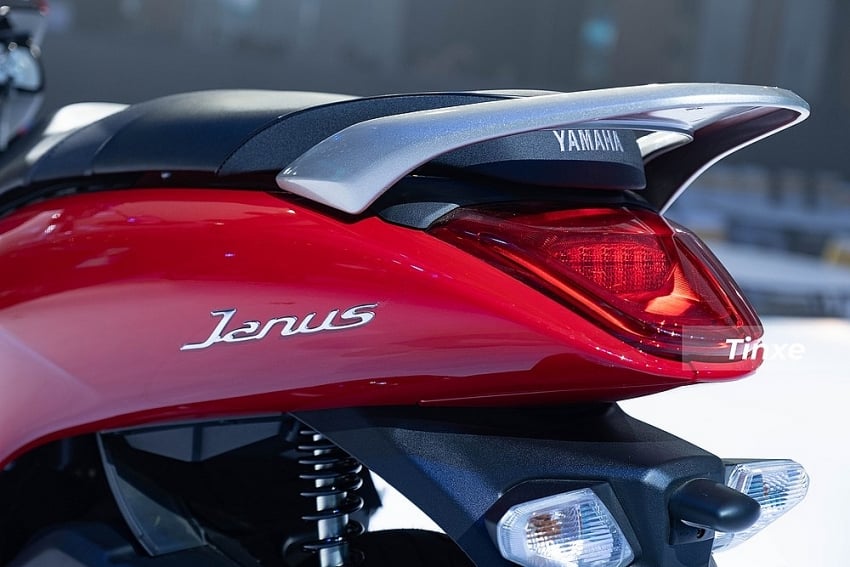 Xe máy Yamaha Janus 2022 có gì để cạnh tranh với Honda Vision?