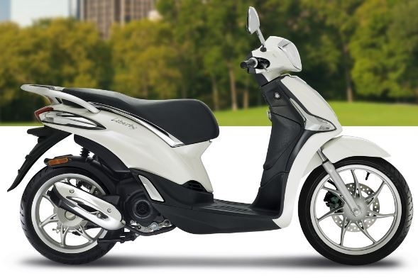 Xe máy Piaggio Liberty chỉ còn 3x triệu: “Bỏ xa” Honda Sh Mode về thiết kế và độ bền
