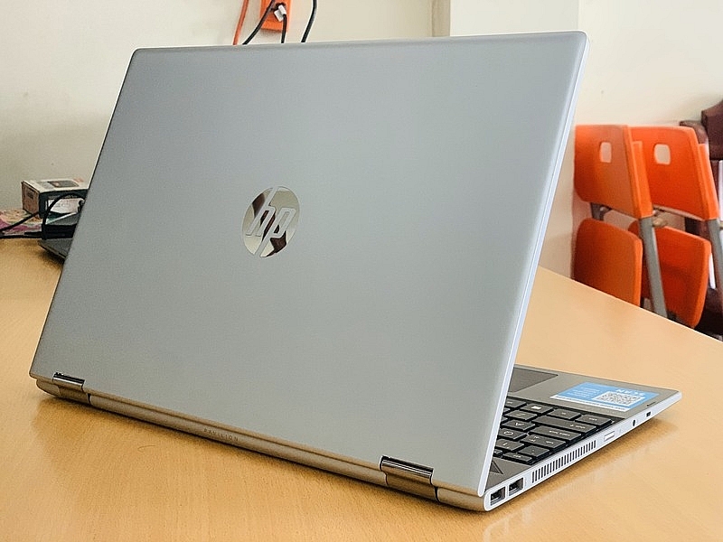 6 mẫu laptop 2 trong 1 được ưa chuộng nhất năm 2022