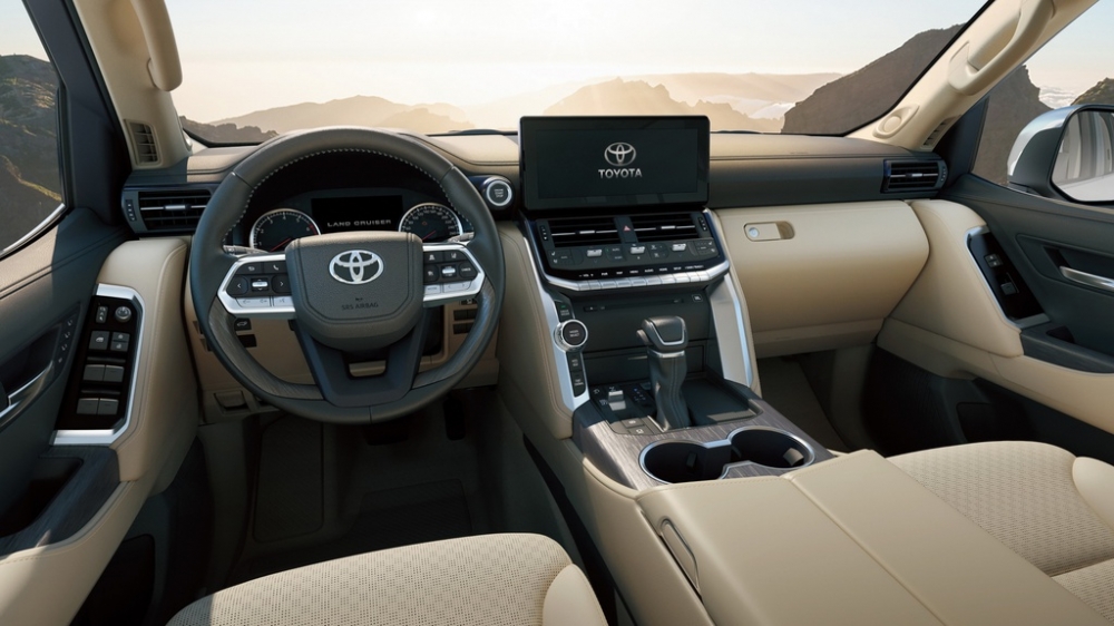 Toyota Land Cruiser LC300 bất ngờ tăng mạnh giá bán: Đừng nghĩ 