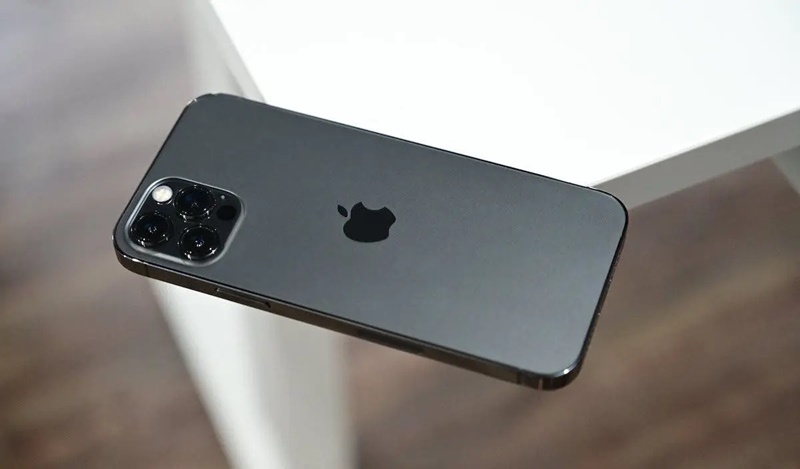Giá iPhone 13 Pro Max nay chỉ còn 23 triệu: 