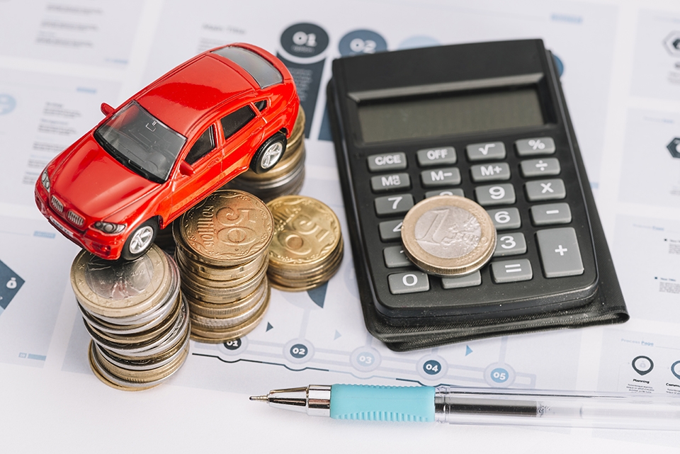 Trong tháng 10, lãi suất vay mua ô tô tối thiểu tại các ngân hàng khảo sát tương đối ổn định. 