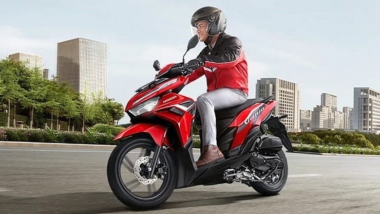 “Hiền đệ” xe máy Honda Air Blade trình làng: Yamaha NVX “sầu thêm sầu”