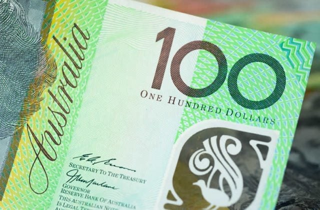 Tỷ giá đô la Úc hôm nay 25/10: Điều chỉnh trái chiều tại các điểm giao dịch