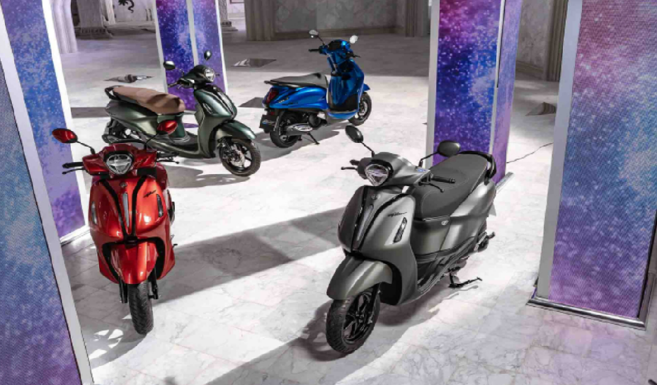 Yamaha Grande Hybrid ra mắt thị trường Thái Lan với giá "cực rẻ": Chỉ bằng xe máy Honda Vision